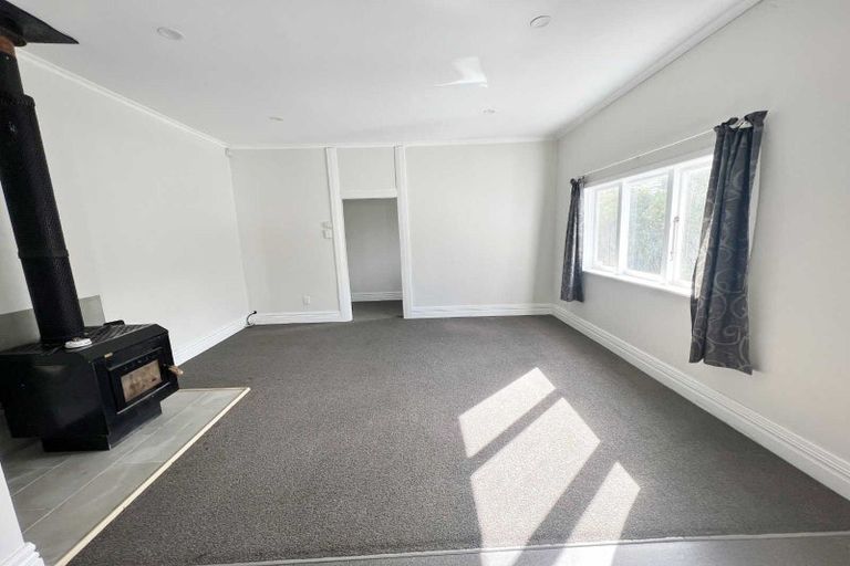 Photo of property in 55 Dampier Street, Woolston, Christchurch, 8023