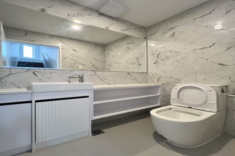 Photo of property in 100 Trafalgar Street, Waterloo, Lower Hutt, 5011