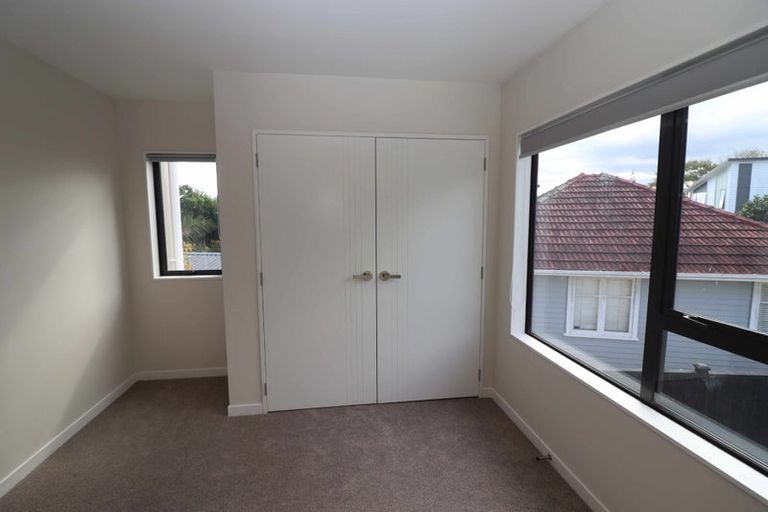 Photo of property in 4/67 Kervil Avenue, Te Atatu Peninsula, Auckland, 0610