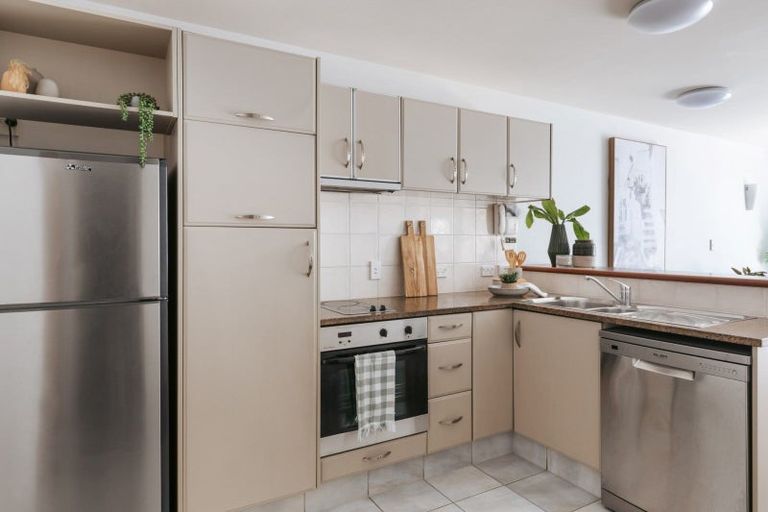 Photo of property in 114/36 Victoria Road, Mount Maunganui, 3116