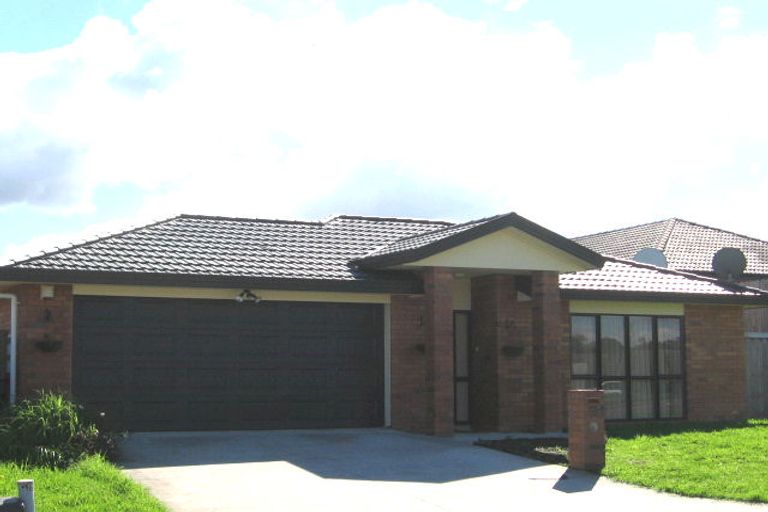 Photo of property in 22 Cretian Crescent, Henderson, Auckland, 0612