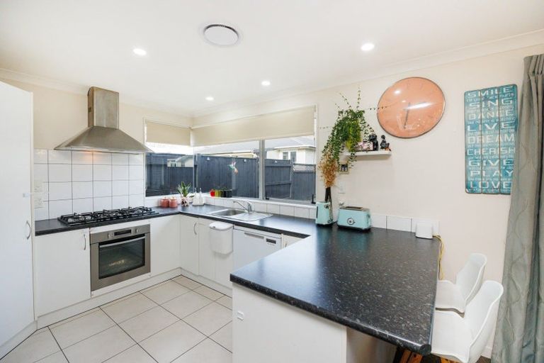 Photo of property in 651a Featherston Street, Roslyn, Palmerston North, 4414