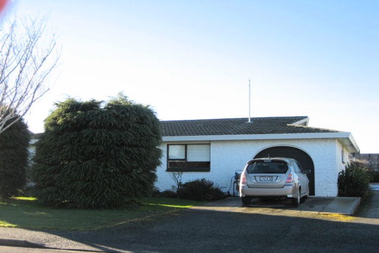 Photo of property in 223b Park Street, Winton, 9720