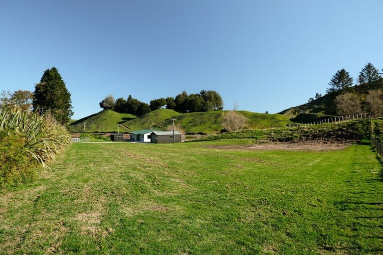Photo of property in 1422 Manawahe Road, Manawahe, 3194