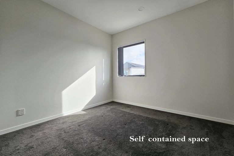 Photo of property in 23 Fredrick Hanson Road, Papakura, 2110