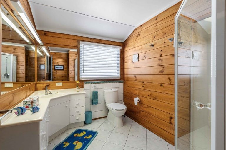 Photo of property in 137 Captain Cook Road, Cooks Beach, Whitianga, 3591