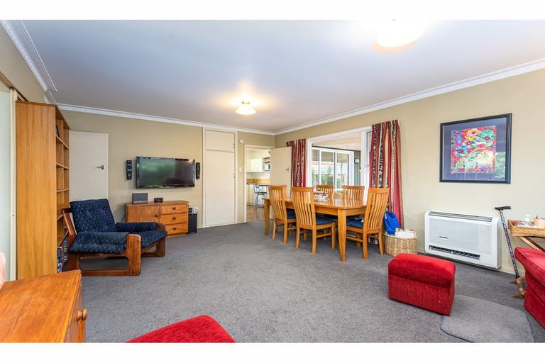 Photo of property in 15 Manuka Street, Mairehau, Christchurch, 8013