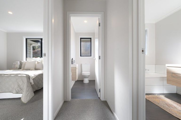 Photo of property in 11 Caldera Crescent, Pyes Pa, Tauranga, 3112