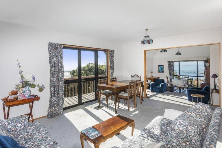 Photo of property in 6 Glendevere Terrace, Redcliffs, Christchurch, 8081