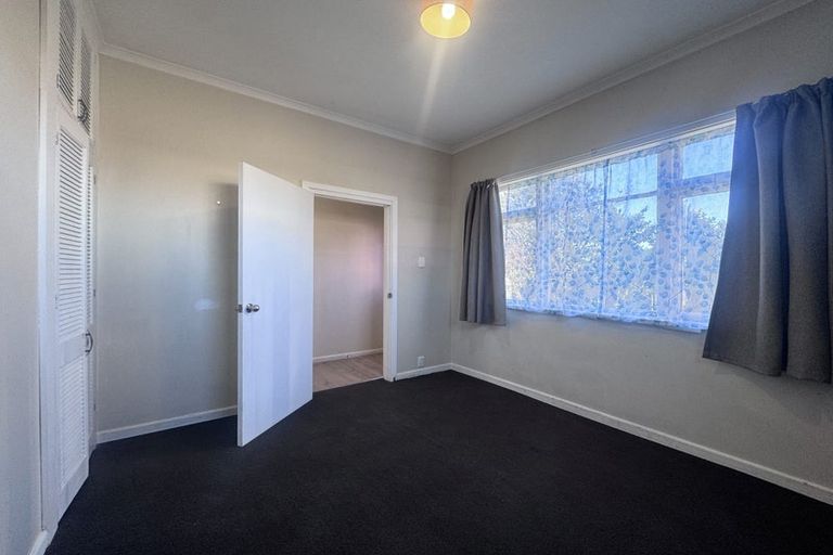 Photo of property in 50 Seymour Street, Hornby, Christchurch, 8042