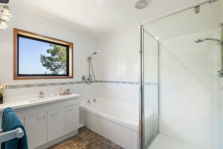 Photo of property in 208 Albany Heights Road, Albany Heights, Albany, 0792