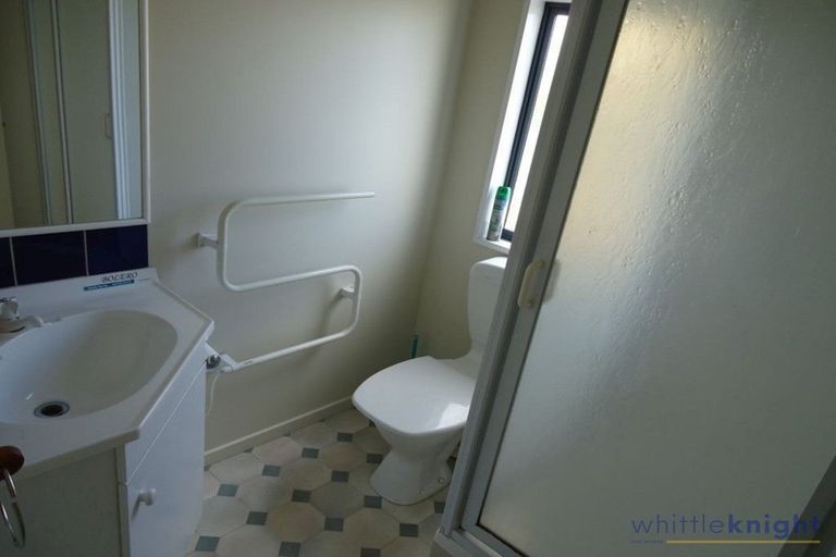 Photo of property in 1/90 Picton Avenue, Riccarton, Christchurch, 8011