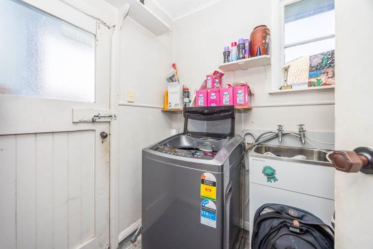 Photo of property in 22 Rotowaro Road, Huntly, 3700