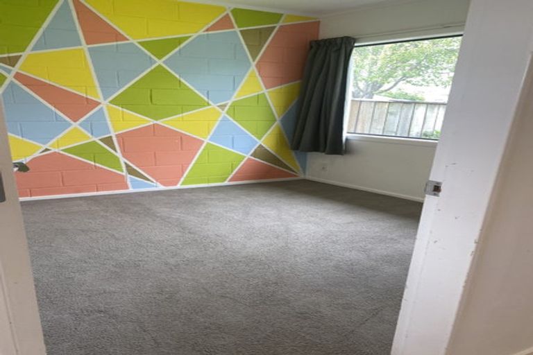 Photo of property in 59f1- Lane Street, Wallaceville, Upper Hutt, 5018