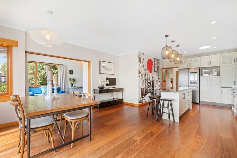 Photo of property in 81 Glandovey Road, Fendalton, Christchurch, 8052