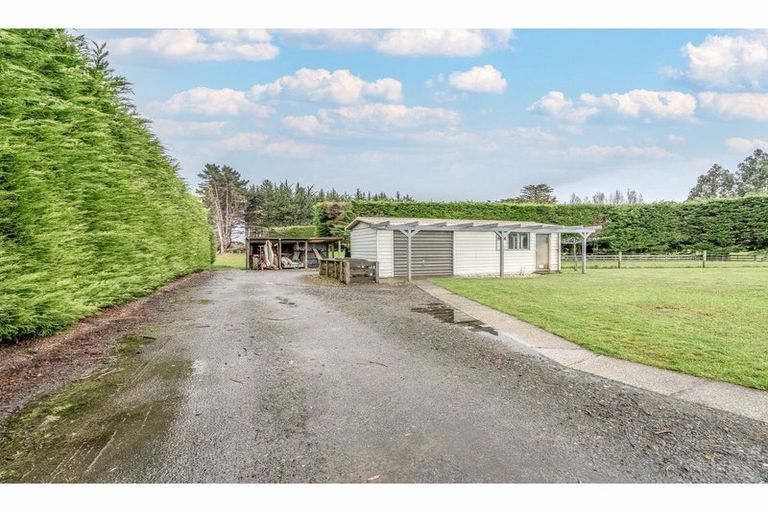 Photo of property in 35 Simon Road, Myross Bush, Invercargill, 9872