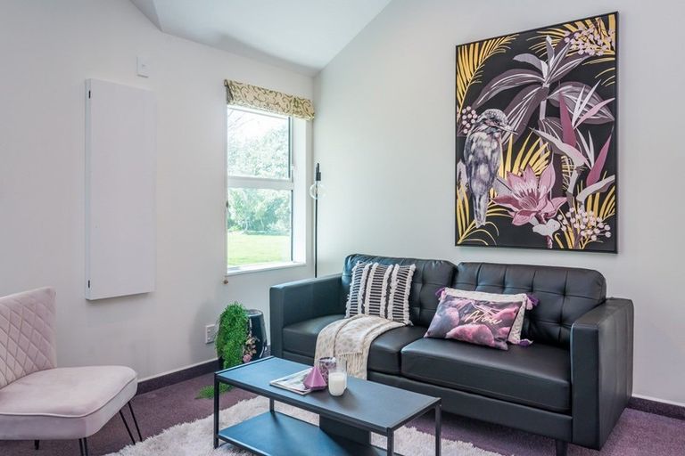 Photo of property in 39 Killalea Place, Paraparaumu, 5032