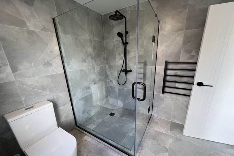 Photo of property in 38a Mcwhirters Farm Lane, Massey, Auckland, 0614