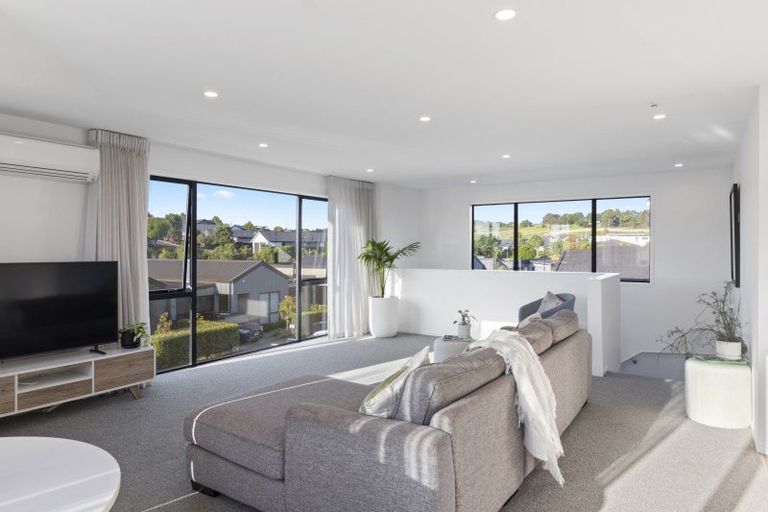 Photo of property in 3 Paddock Lane, Pukekohe, 2120