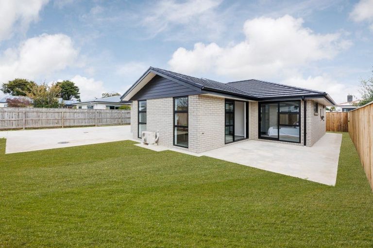 Photo of property in 13a Saxton Street, Levin, 5510