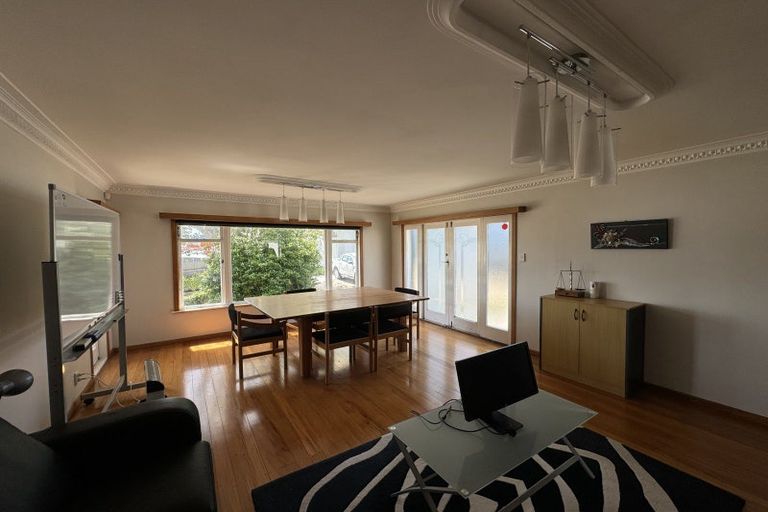 Photo of property in 365 Cameron Road, Tauranga, 3110