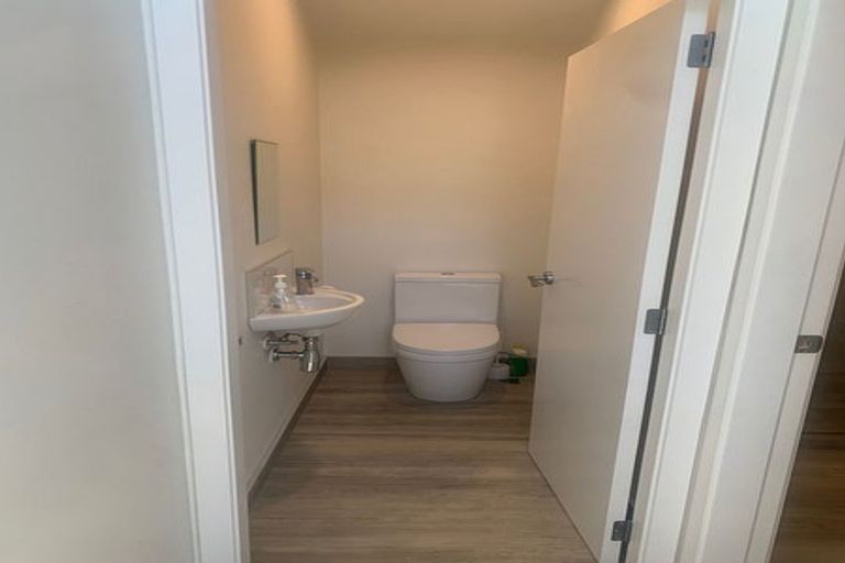 Photo of property in 21 Tireti Road, Titahi Bay, Porirua, 5022