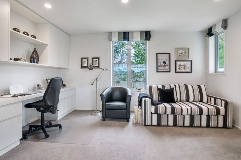 Photo of property in 39 Welsh Road, Winton, 9720