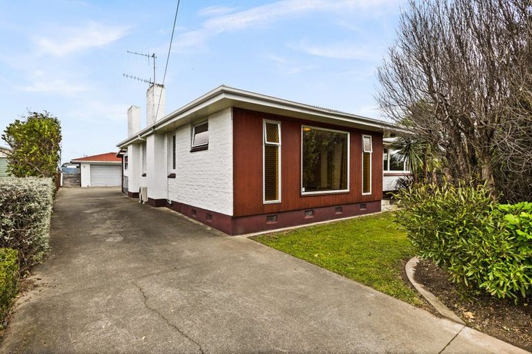 Photo of property in 43 Oldham Avenue, Onekawa, Napier, 4110
