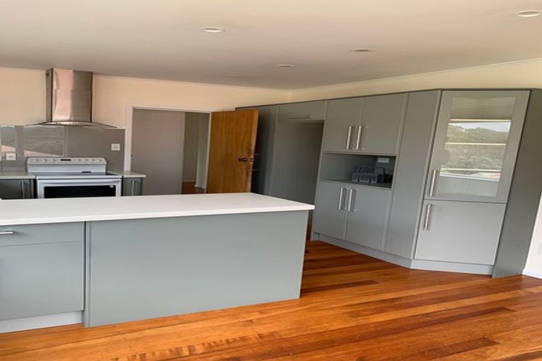 Photo of property in 16 Angell Street, Johnsonville, Wellington, 6037