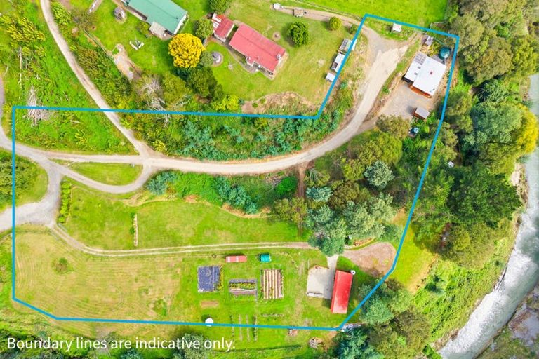 Photo of property in 16 Naumai Crescent, Mangamahu, Whanganui, 4586