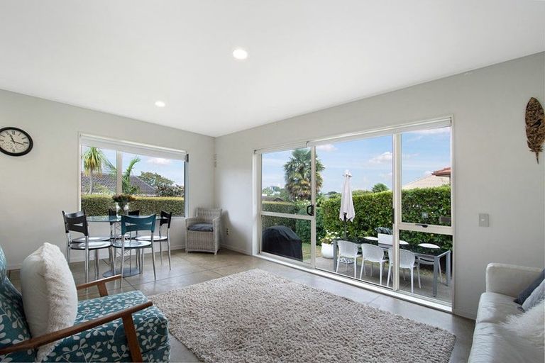 Photo of property in 21 Hendrika Court, Hobsonville, Auckland, 0618