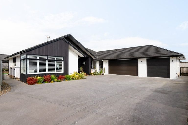 Photo of property in 6 Harrier Court, Flagstaff, Hamilton, 3210