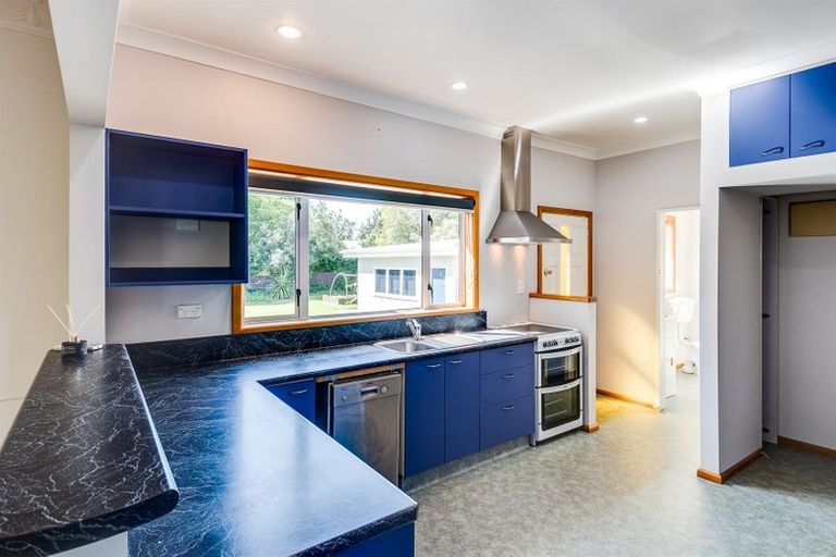 Photo of property in 23 Anzac Avenue, Onekawa, Napier, 4110