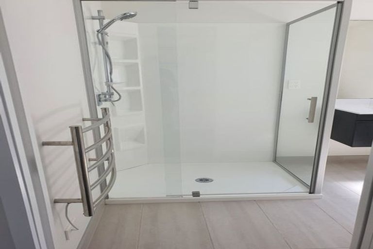 Photo of property in 3 Lockheed Street, Hobsonville, Auckland, 0618