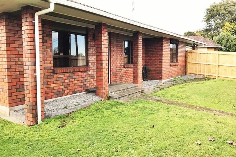 Photo of property in 4/64 Marne Road, Papakura, 2110