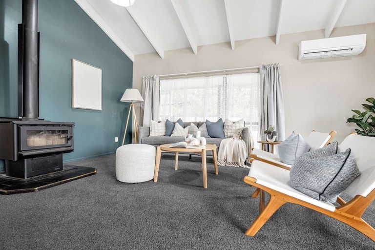 Photo of property in 37b Aquarius Drive, Kawaha Point, Rotorua, 3010