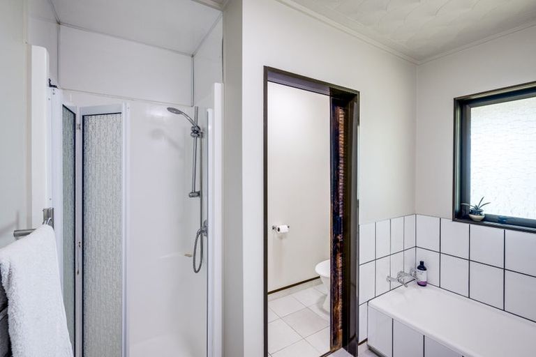 Photo of property in 1/117 Guppy Road, Taradale, Napier, 4112