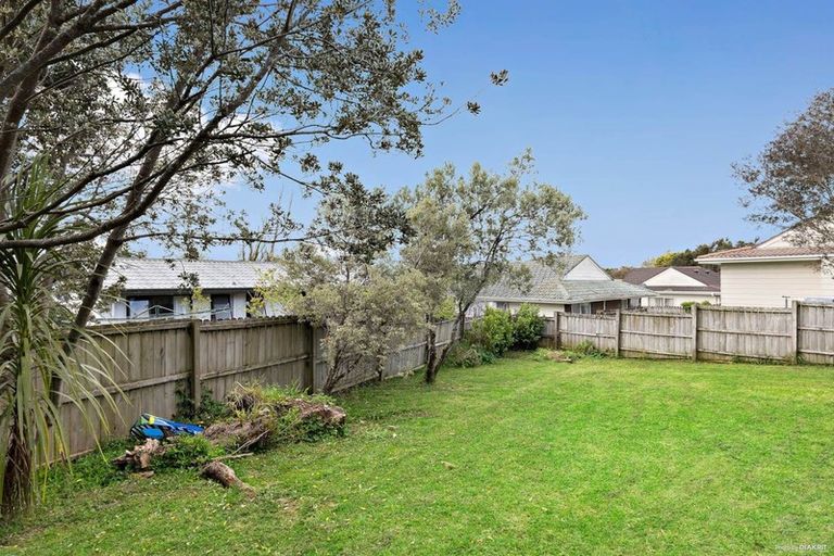 Photo of property in 33 Starforth Place, Henderson, Auckland, 0612