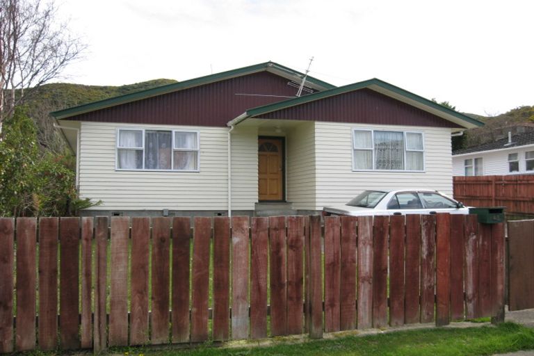 Photo of property in 45 Hamstead Street, Wainuiomata, Lower Hutt, 5014