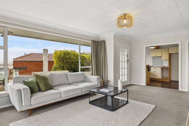 Photo of property in 369 South Road, Caversham, Dunedin, 9012