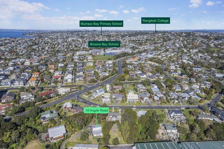 Photo of property in 1a Argyle Road, Browns Bay, Auckland, 0630