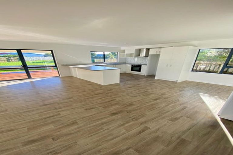 Photo of property in 47a Whitby Avenue, Whitianga, 3510