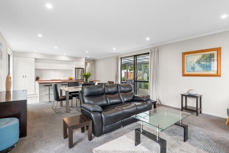 Photo of property in 28 William Dawson Crescent, Wigram, Christchurch, 8025