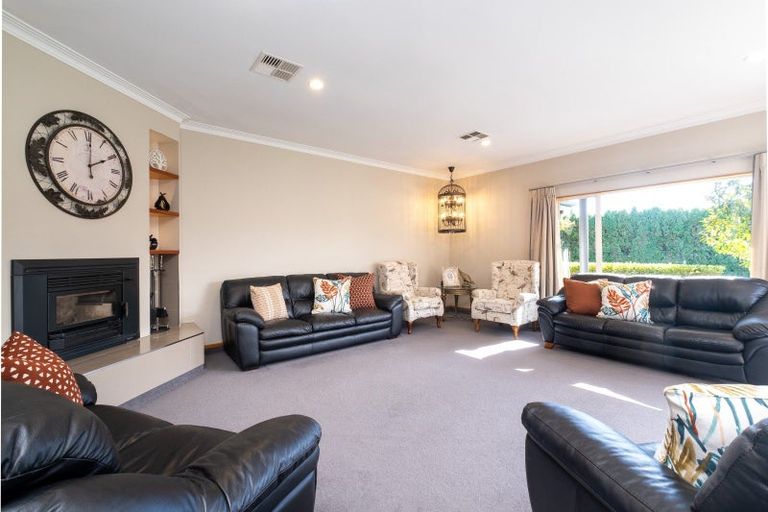 Photo of property in 300 Nottingley Road, Frimley, Hastings, 4120