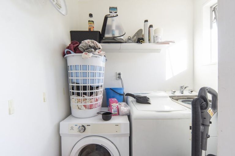 Photo of property in 50 Oakfield Crescent, Pukete, Hamilton, 3200