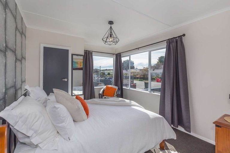 Photo of property in 21 Gordon Place, Levin, 5510