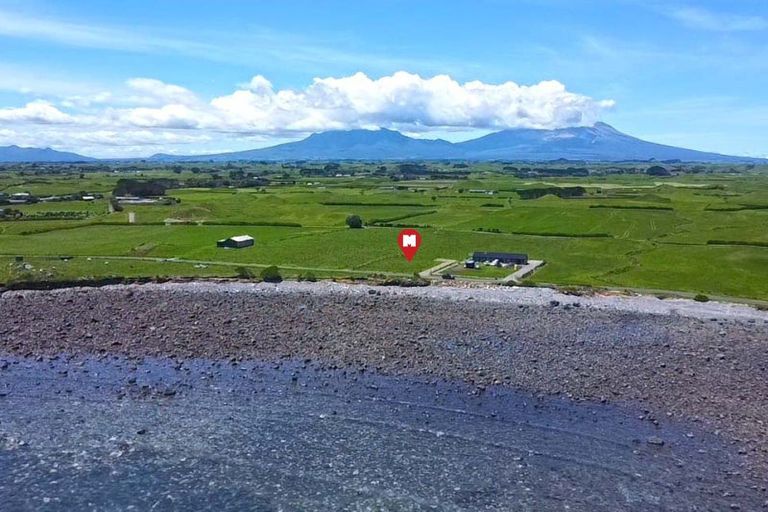 Photo of property in 304 Coast Road, Warea, 4381