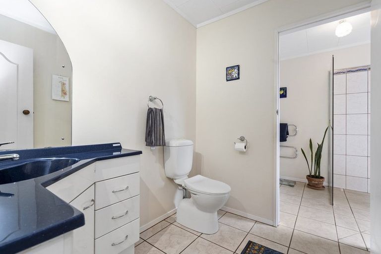 Photo of property in 2 Byron Street, Leamington, Cambridge, 3432