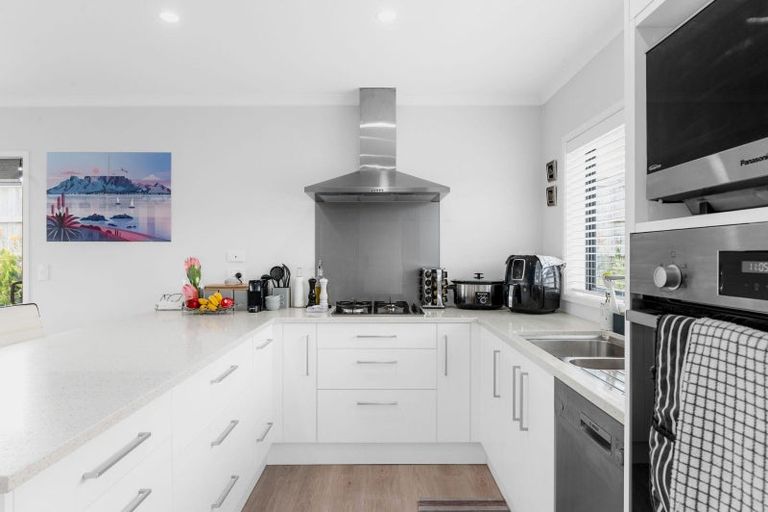 Photo of property in 46u2 North Ridge Drive, Rototuna North, Hamilton, 3281