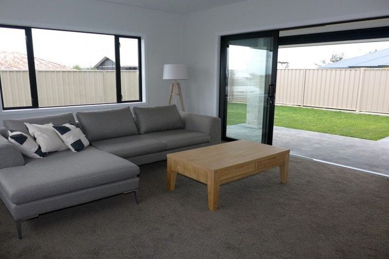 Photo of property in 19 Te Heipora Place, Havelock North, 4130